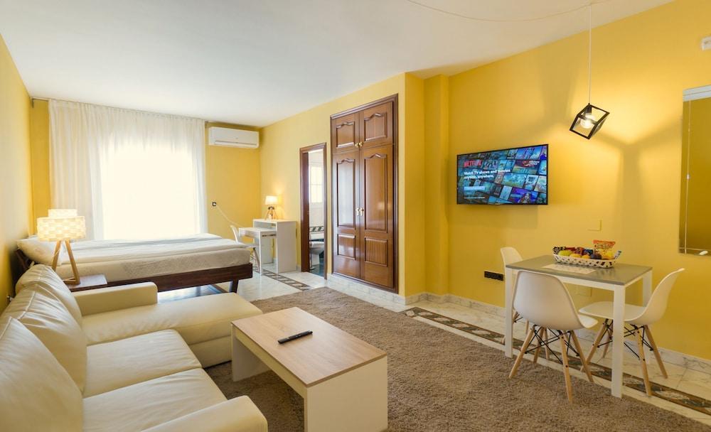 Hotel La Palmera Alhaurín el Grande Екстериор снимка